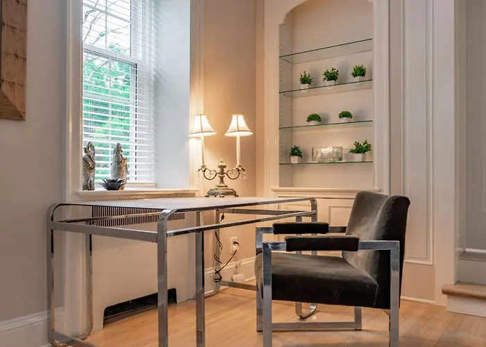 Chic Modern Glam Hébergement de vacances