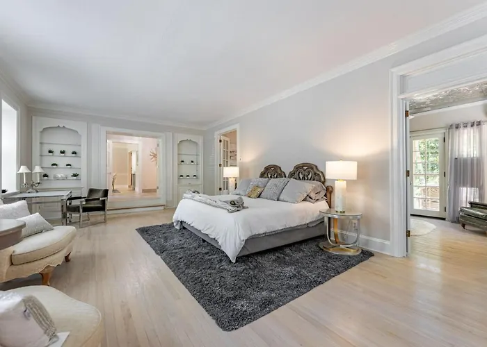 Hébergement de vacances Chic Modern Glam Rockford